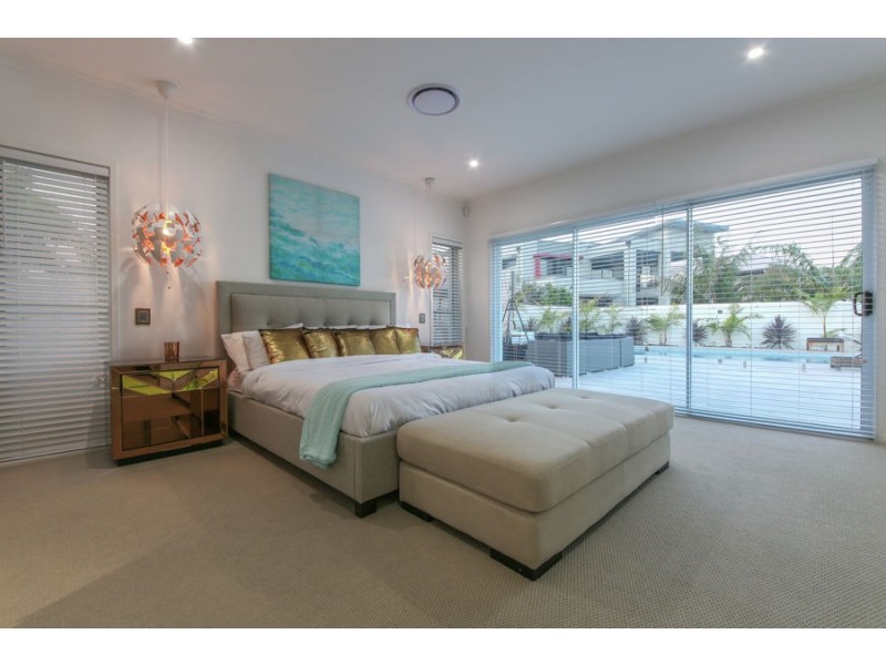 27 Sundown Place, Calypso Bay, Jacobs Well QLD 4208