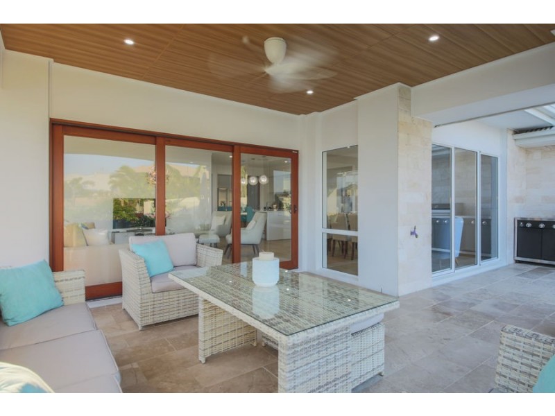 27 Sundown Place, Calypso Bay, Jacobs Well QLD 4208