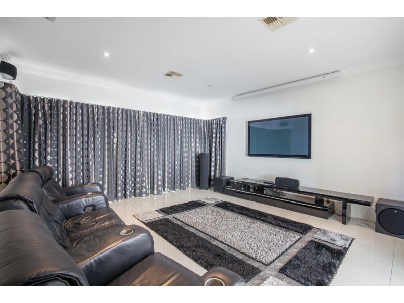 11 Marina Parade,, Jacobs Well QLD 4208