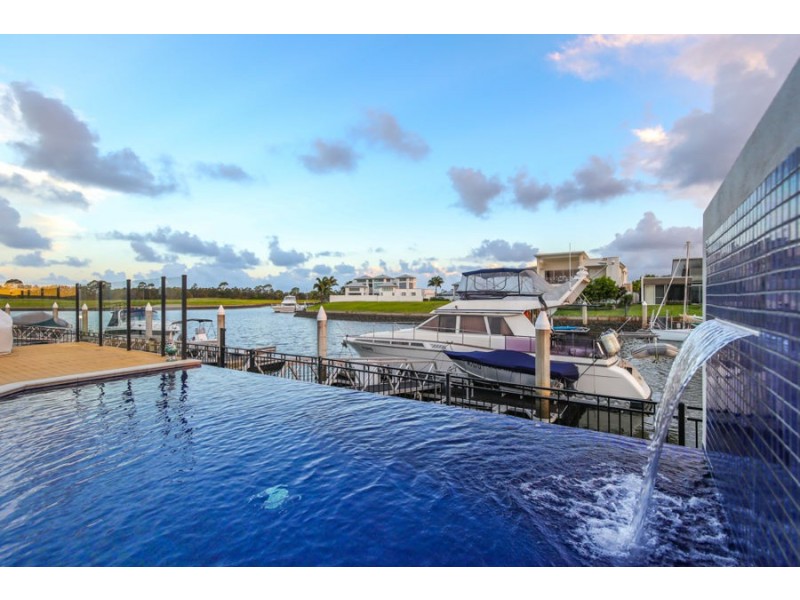 29 Marina Parade, Jacobs Well QLD 4208