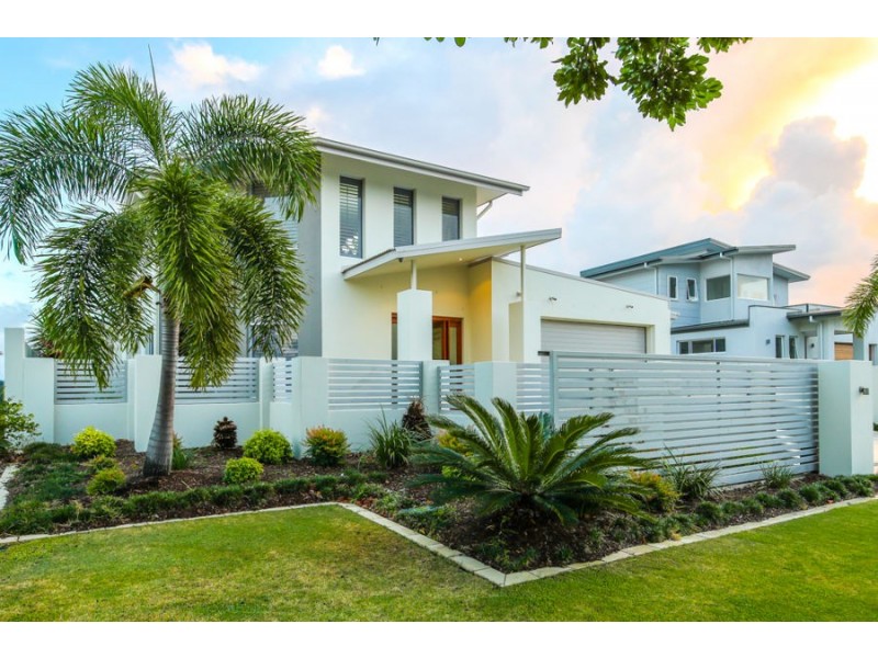 29 Marina Parade, Jacobs Well QLD 4208