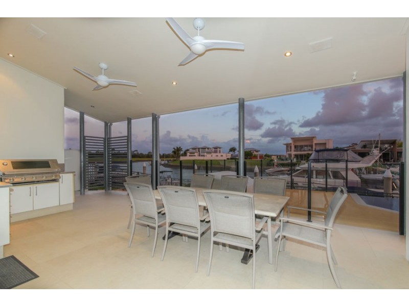 29 Marina Parade, Jacobs Well QLD 4208