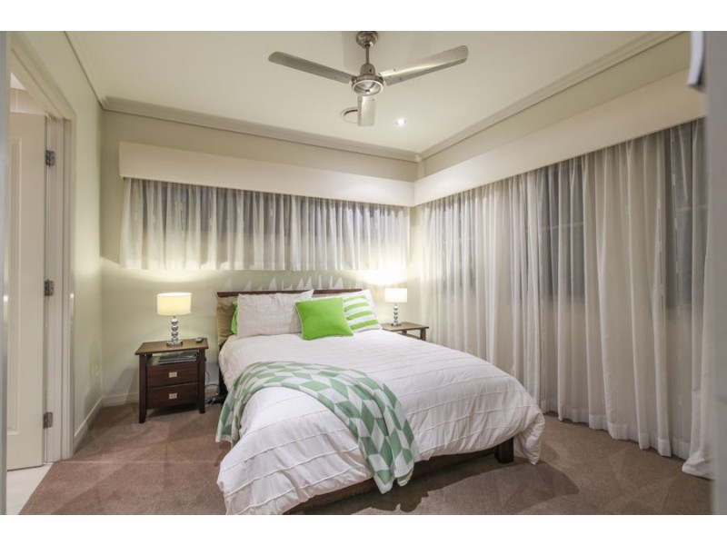 29 Marina Parade, Jacobs Well QLD 4208