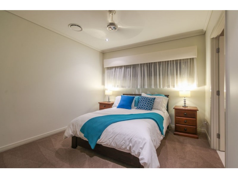 29 Marina Parade, Jacobs Well QLD 4208