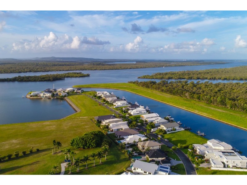 29 Marina Parade, Jacobs Well QLD 4208