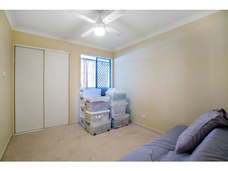 12 Hatutu Street, Pacific Pines QLD 4211