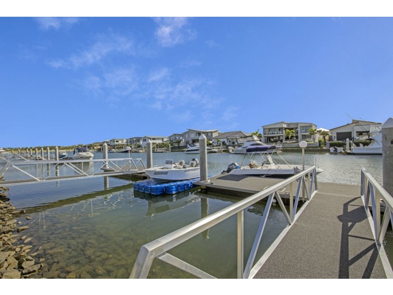 24 Paradise Parade, Jacobs Well QLD 4208