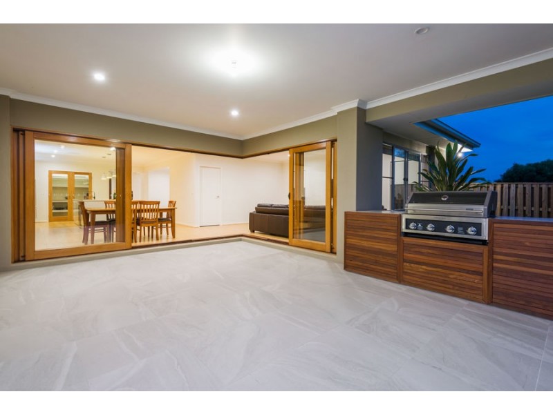 50 Ningaloo Drive, Pimpama QLD 4209