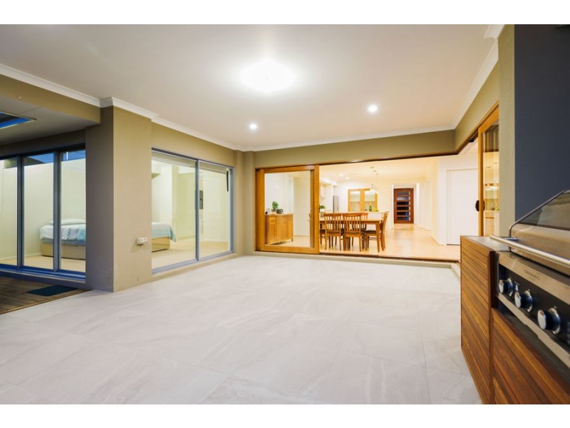 50 Ningaloo Drive, Pimpama QLD 4209