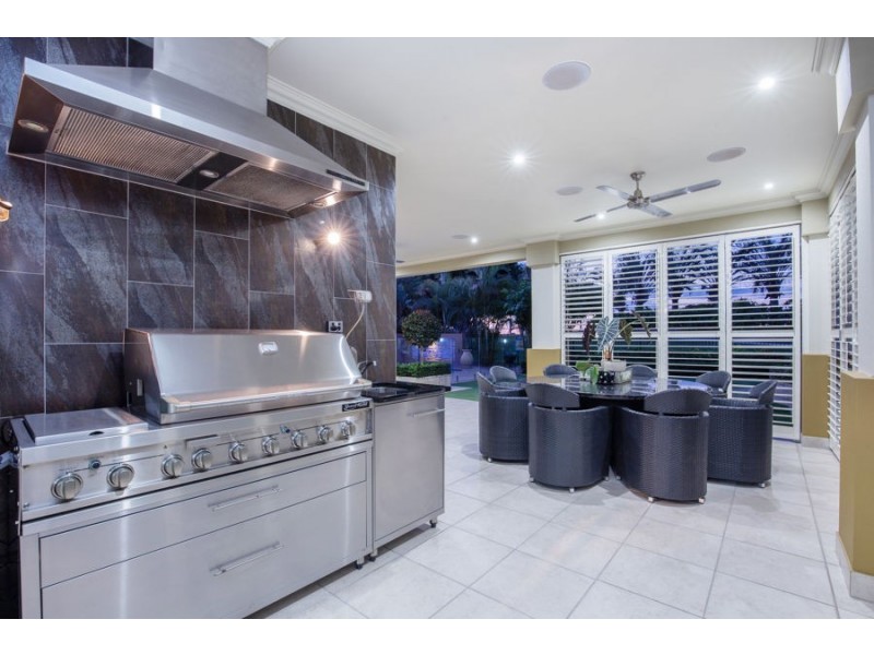 20 Marina Parade, Jacobs Well QLD 4208