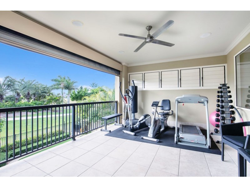 20 Marina Parade, Jacobs Well QLD 4208