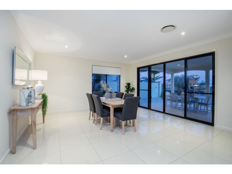 27 Windward Place, Jacobs Well QLD 4208