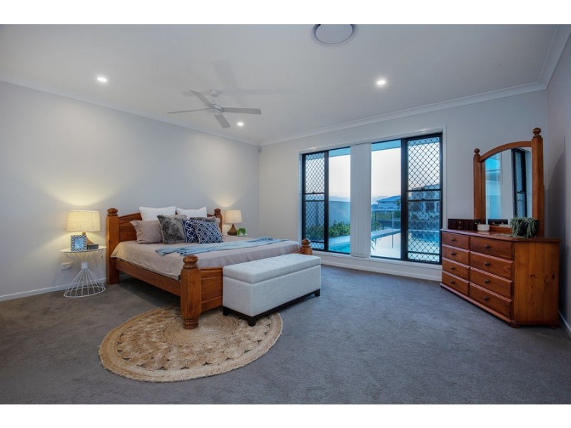 11 Catalina Parade, Jacobs Well QLD 4208