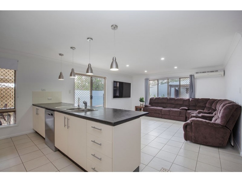18 Yarwood Cresent, Ormeau Hills QLD 4208
