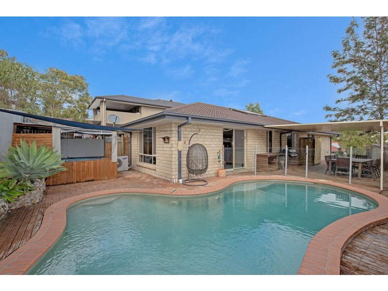 18 Yarwood Cresent, Ormeau Hills QLD 4208