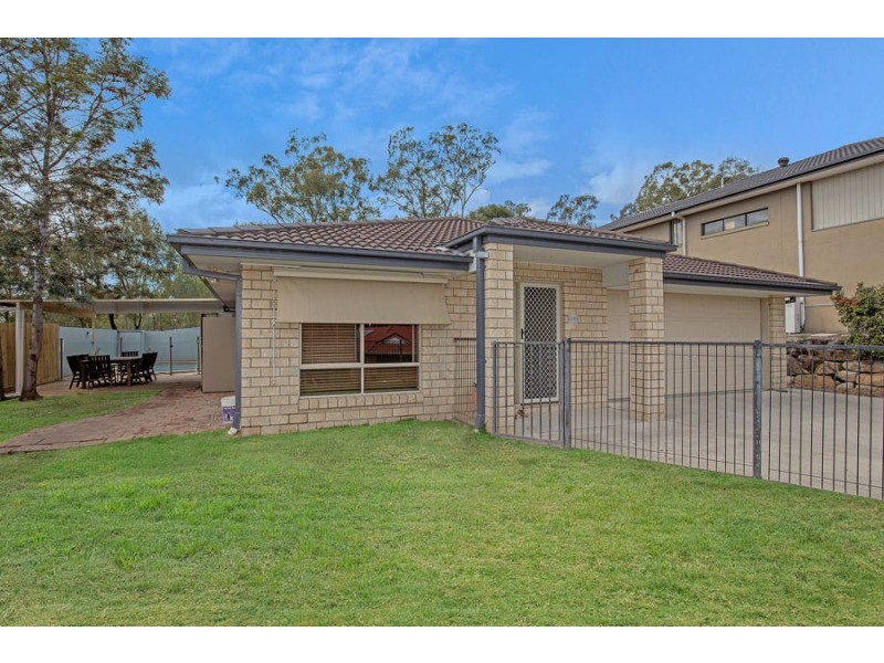 18 Yarwood Cresent, Ormeau Hills QLD 4208