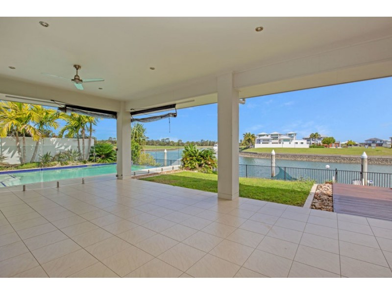 33 Marina Parade, Jacobs Well QLD 4208