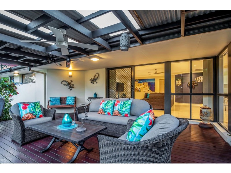 6 Drumbeat Pl, Coomera Waters QLD 4209