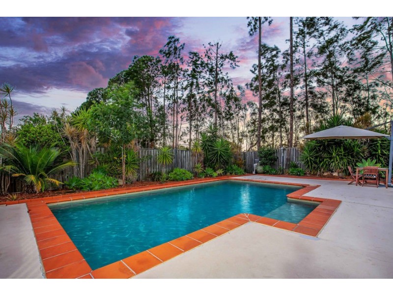 6 Drumbeat Pl, Coomera Waters QLD 4209