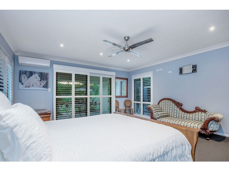 6 Drumbeat Pl, Coomera Waters QLD 4209