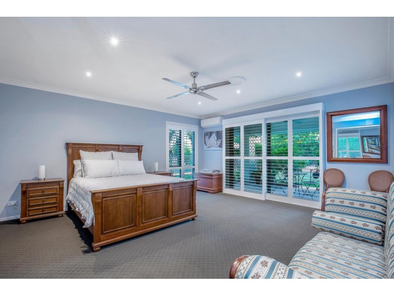 6 Drumbeat Pl, Coomera Waters QLD 4209