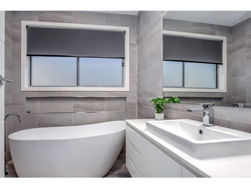 22 Paradise Parade, Jacobs Well QLD 4208