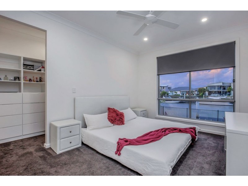22 Paradise Parade, Jacobs Well QLD 4208