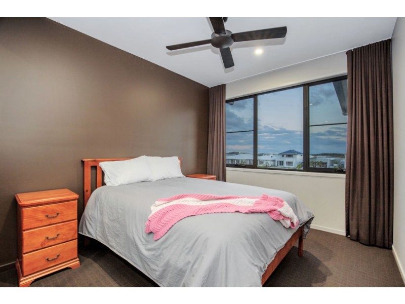 22 Sundown Place, Jacobs Well QLD 4208