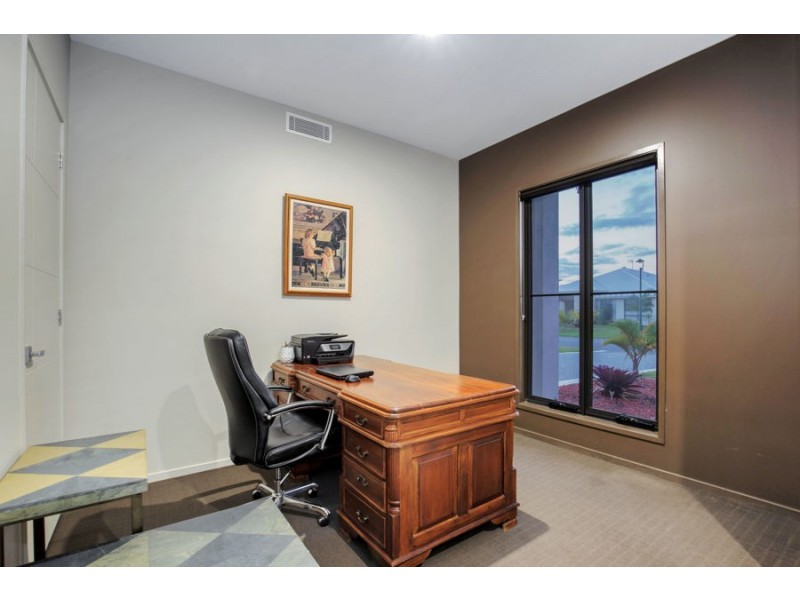 22 Sundown Place, Jacobs Well QLD 4208