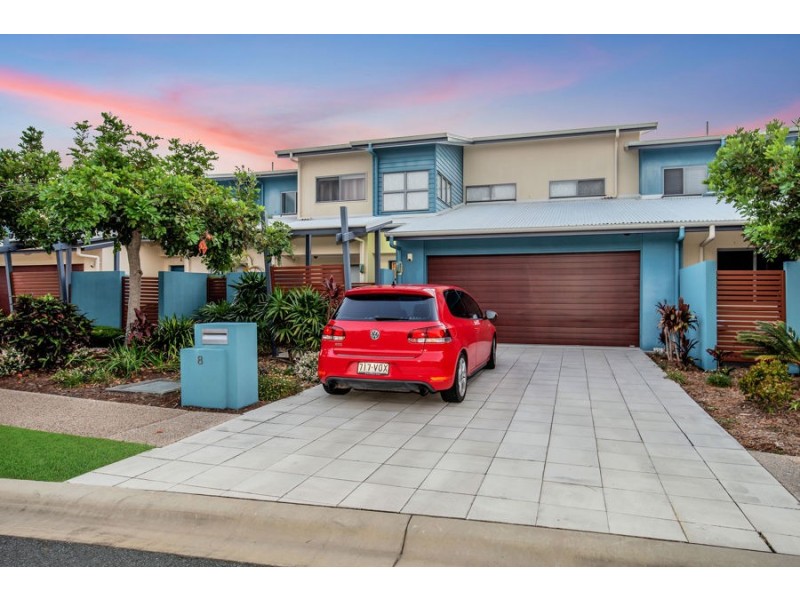 8/1 Manacor Place, Coombabah QLD 4216