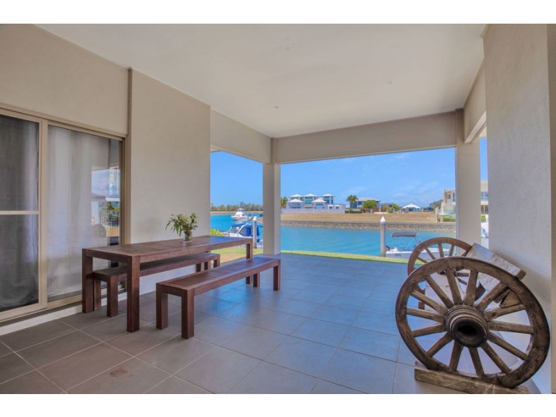 31 Marina Parade, Jacobs Well QLD 4208