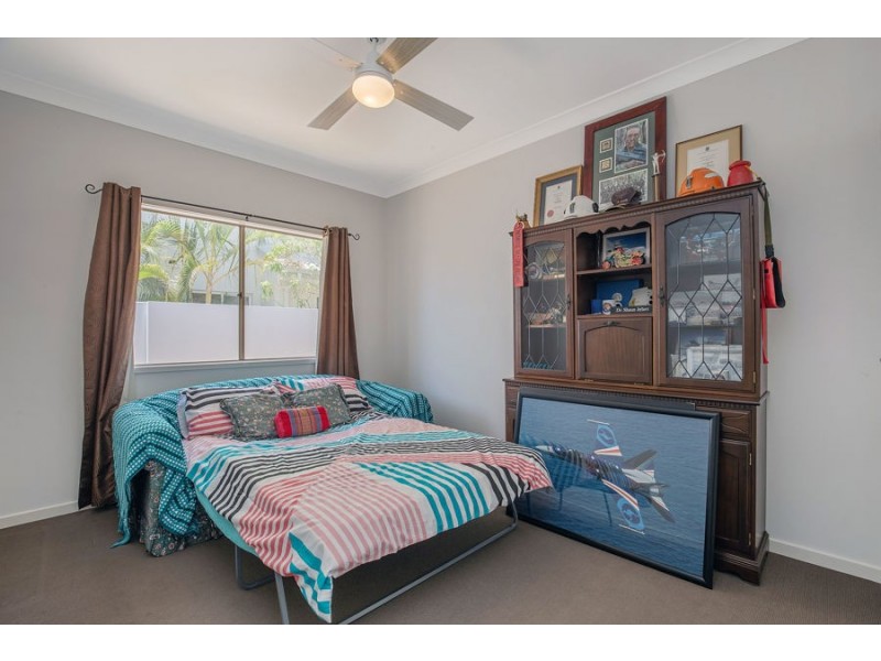 31 Marina Parade, Jacobs Well QLD 4208