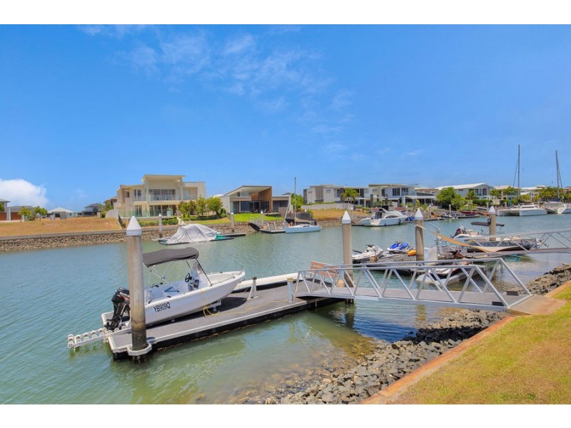 31 Marina Parade, Jacobs Well QLD 4208
