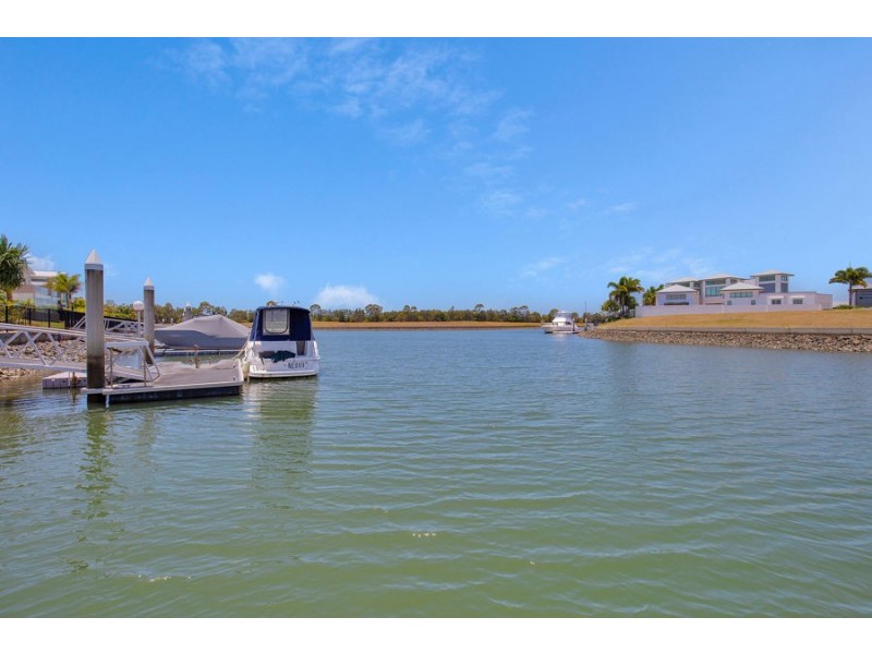 31 Marina Parade, Jacobs Well QLD 4208