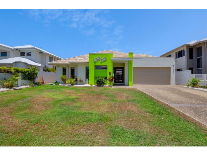 31 Marina Parade, Jacobs Well QLD 4208