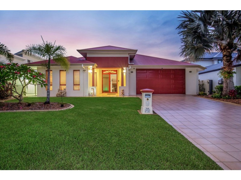 9 Marina Parade, Jacobs Well QLD 4208