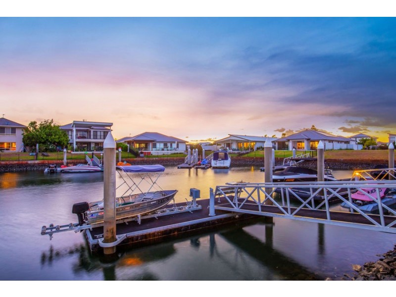 9 Marina Parade, Jacobs Well QLD 4208