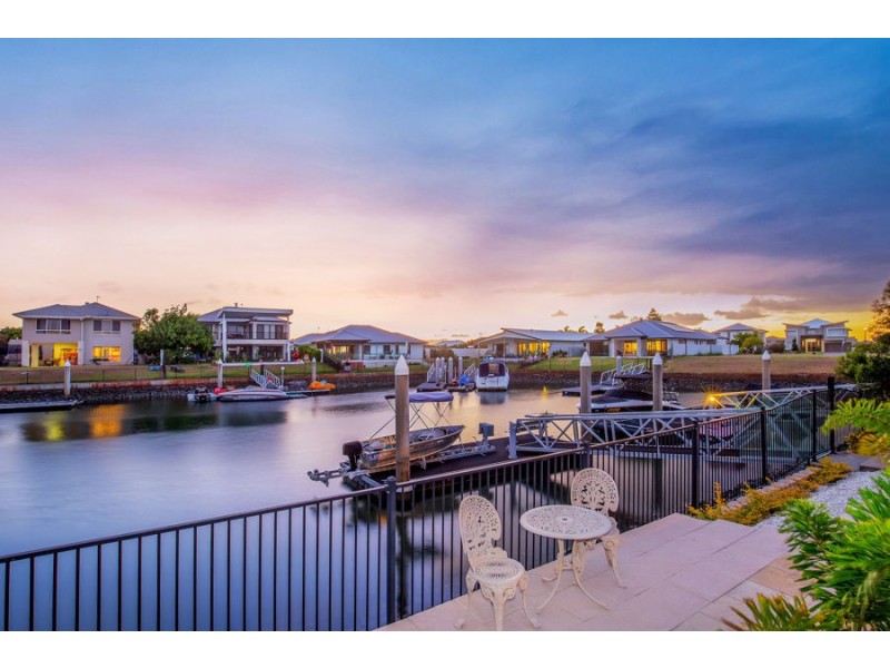 9 Marina Parade, Jacobs Well QLD 4208