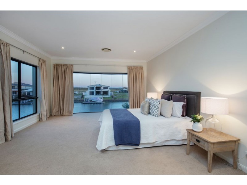 27 Windward Place, Jacobs Well QLD 4208