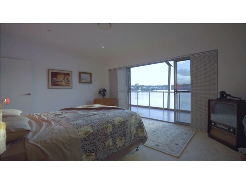 8/1 Manacor Place, Coombabah QLD 4216