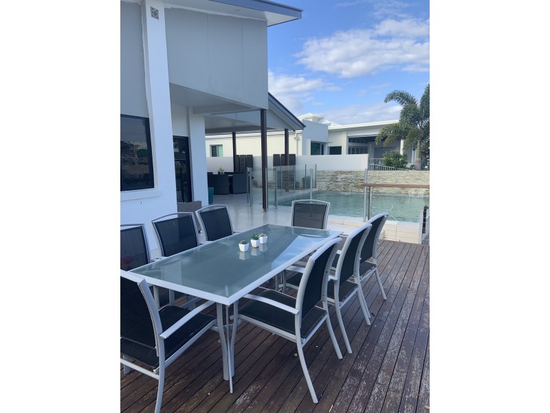 7 Windward place, Jacobs Well QLD 4208