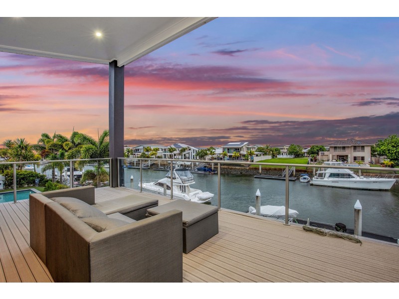 11 Marina Parade, Jacobs Well QLD 4208