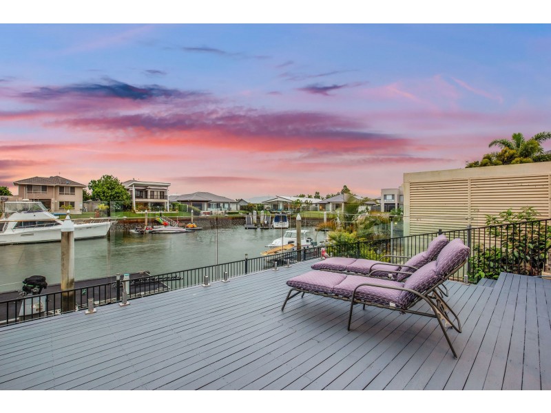 11 Marina Parade, Jacobs Well QLD 4208