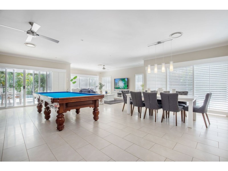 14 Marina Parade, Jacobs Well QLD 4208