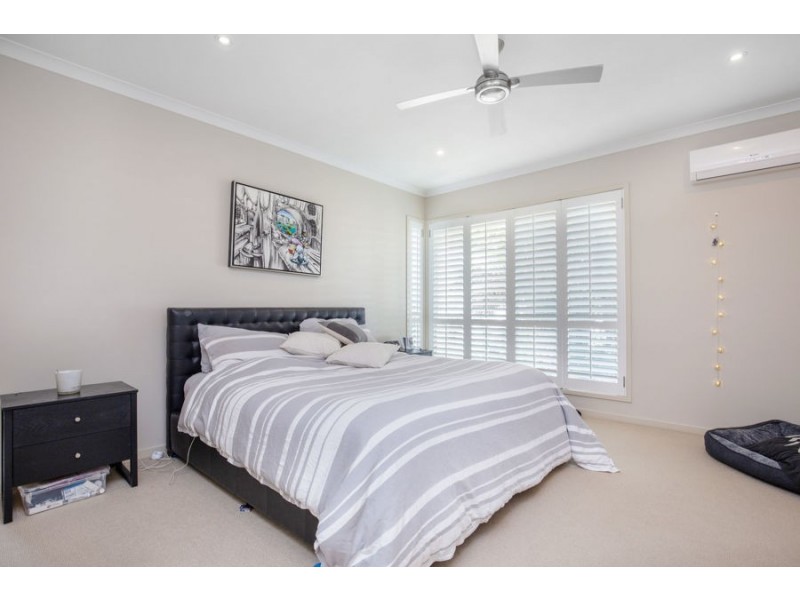 14 Marina Parade, Jacobs Well QLD 4208