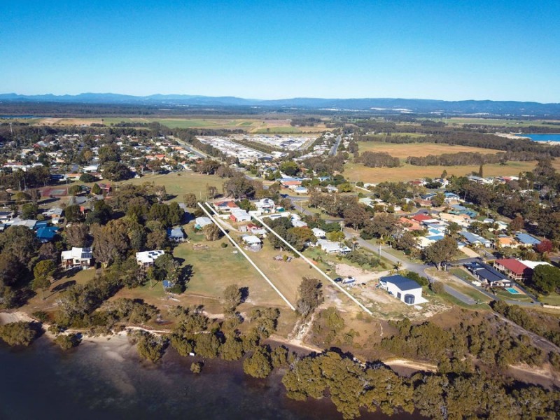 6 Bay Drive, Jacobs Well QLD 4208