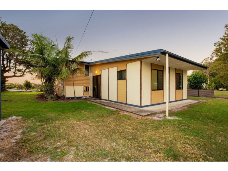 6 Bay Drive, Jacobs Well QLD 4208