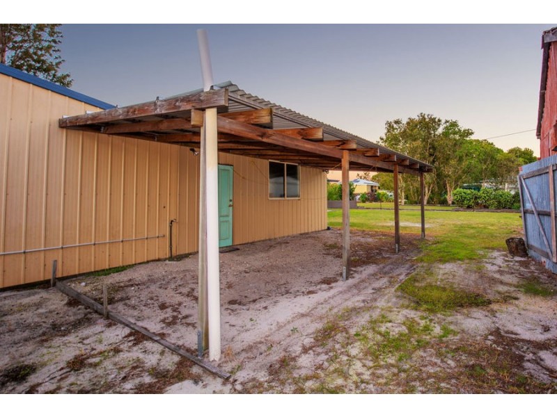 6 Bay Drive, Jacobs Well QLD 4208