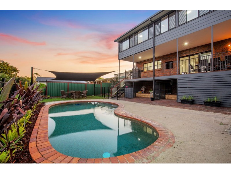 140 Barbaralla Drive, Springwood QLD 4127