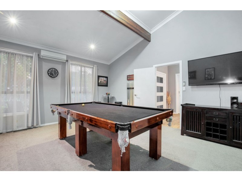 140 Barbaralla Drive, Springwood QLD 4127